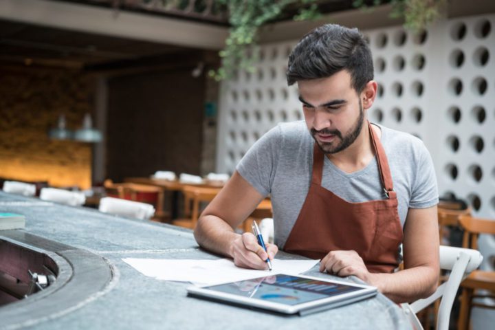 Tem dúvidas sobre quais cuidados tomar com a contabilidade em empresa do ramo alimentício? Confira o nosso post e descubra!
